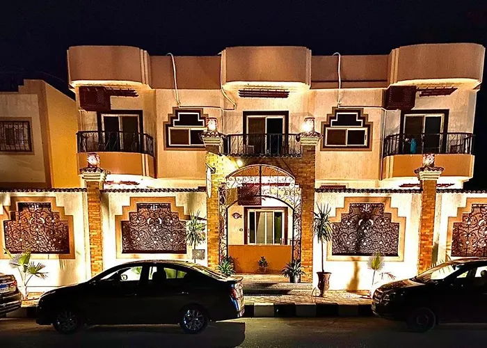 The Castle & دهب